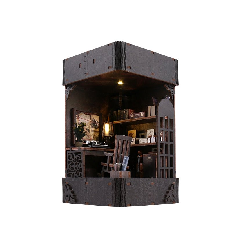 Mini Detective Agency DIY Book Nook Kit Mini Detective Agency DIY Book Nook Kit