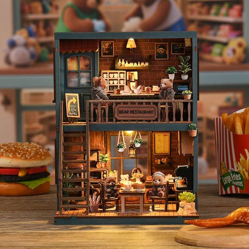 Bear Bistro Time Miniature House Kit